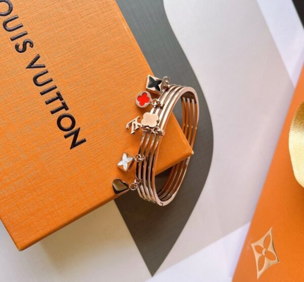 LV bracelet